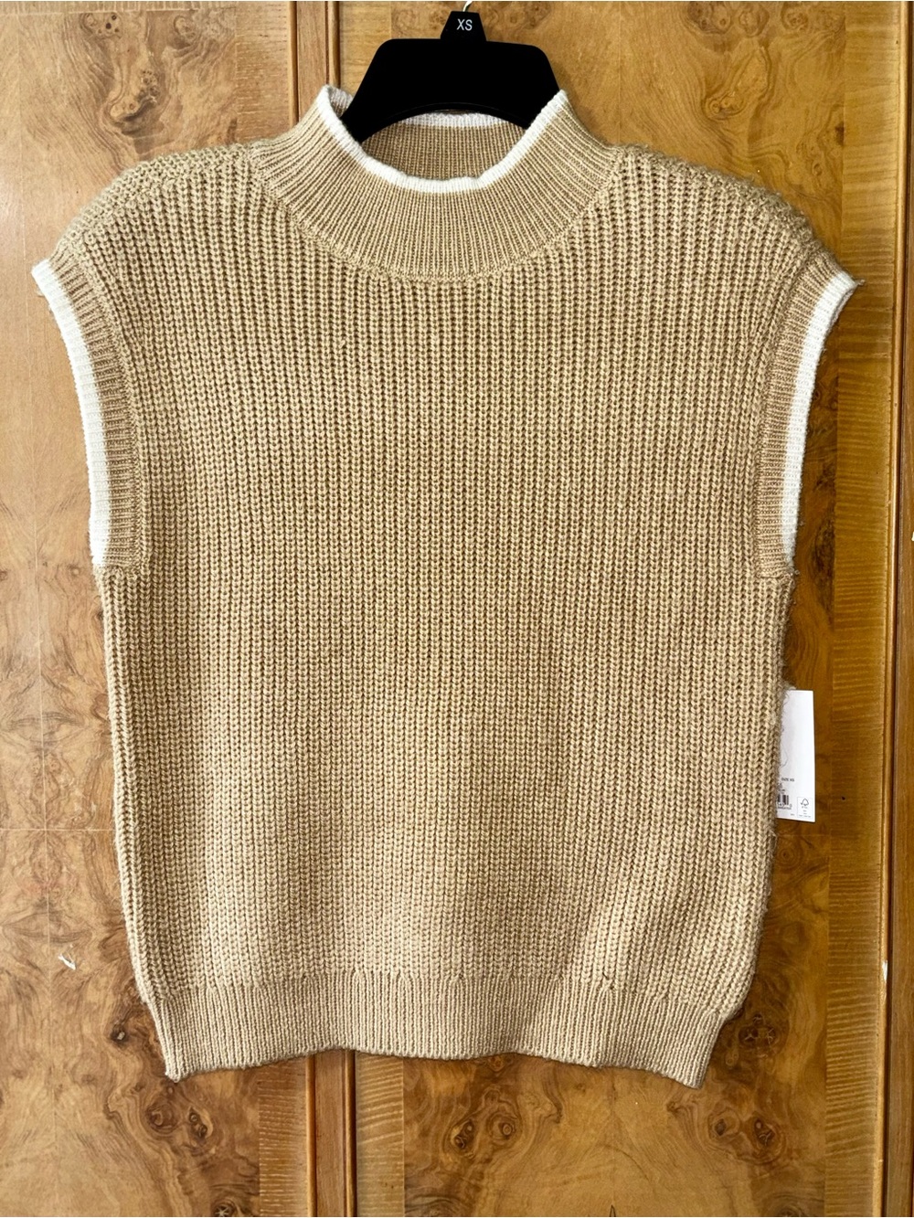 Sleeveless Mock Neck Knit Sweater - Beige size XS